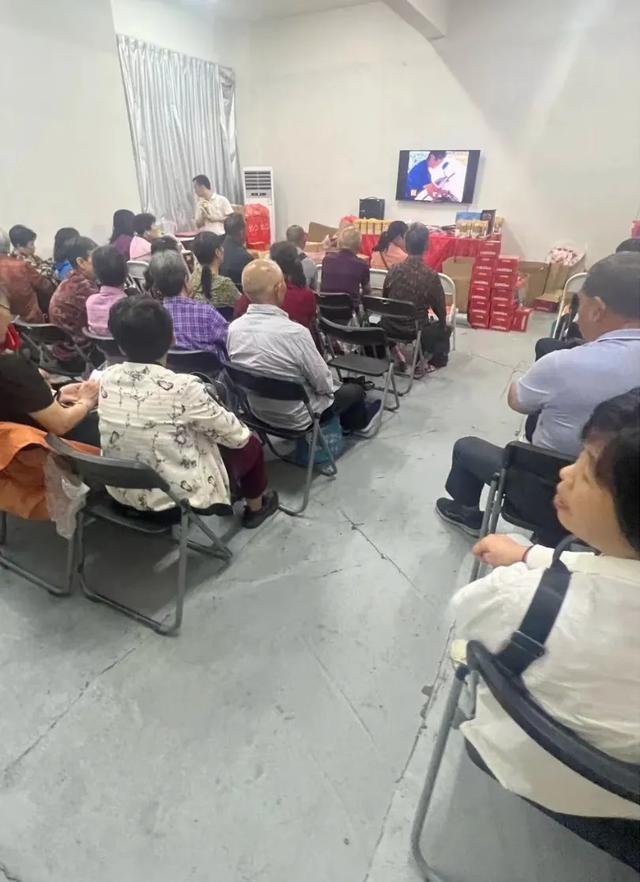 99元豪华游，被骗到内裤不剩