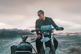 电影《狗阵》扎心一幕曝光：一生中最爱你的男人，不是丈夫，不是儿子，而是……图片