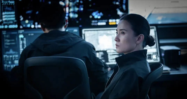 国安“点名”75岁张艺谋，释放三个强烈信号，巩俐的话真没说错