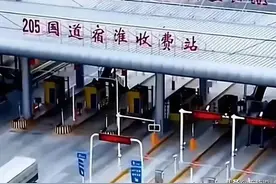 没有盼来高速免费，却迎来国道再收费，这是开始薅羊毛了？图片