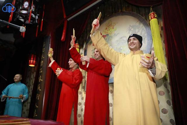 科技焕新 文化展韵 国际媒体在沉浸式体验中解码天津魅力