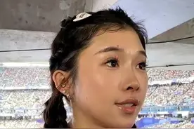 炸了！中国最被骂的运动员跑进了13秒，吴艳妮：我原本要考中戏的图片