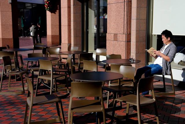 266：199！日本政坛“黑马”出现，对华态度有意思	，高市掩面痛哭