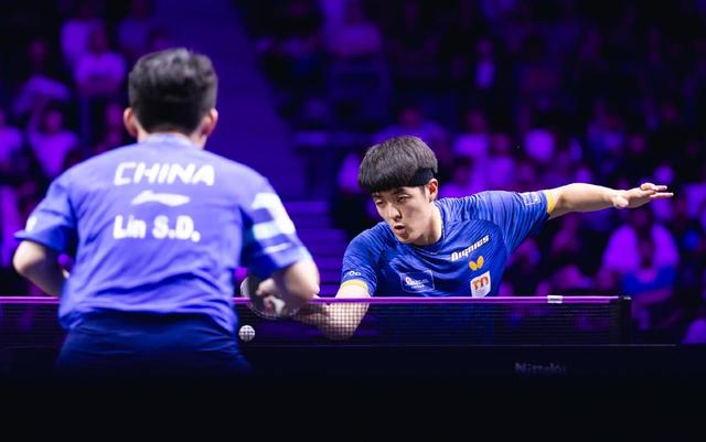 3-2！WTT乱套了！世界第1+世界第2爆冷出局，国乒2大主力被淘汰