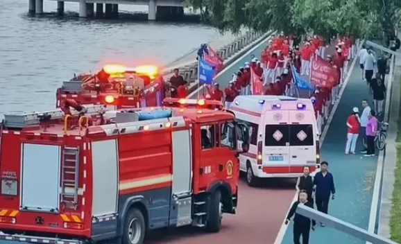 不查不知道，暴走团成商业军，团长身份被扒！暴走团产业链曝光！