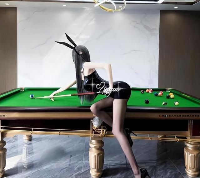 台球厅被曝“特殊服务”，包间暗藏玄机，美女陪练988包一杆进洞