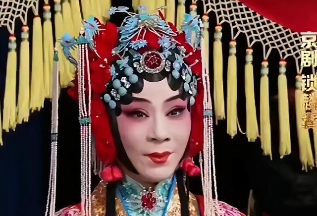 迟小秋：如果连样板戏都被否定了，那又如何能客观评价现代京剧？