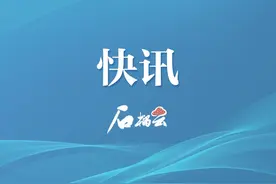 S21阿乌高速公路实施双向交通管制图片