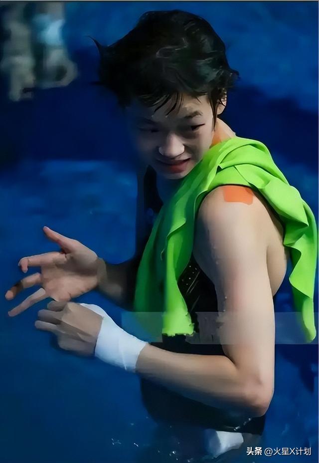 王伟莹终于坦白！难怪全红婵会退出个人赛，樊振东一个字都没说错