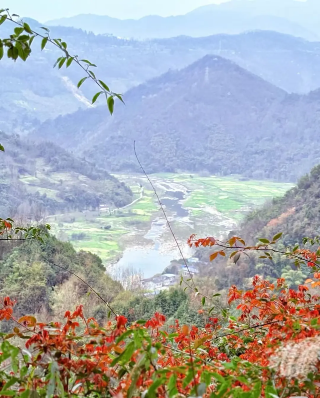 3刷这条野趣十足的徒步路线，成都1.5h可达，冷门清幽！