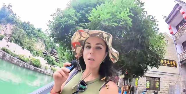善美续缘中国，故地重游感悟深！是否有人相伴同行？西蒙好事成双