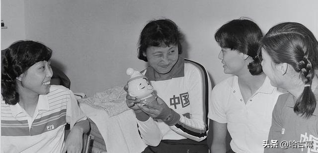 郎平做梦也没想到，曾获五连冠女排队长杨锡兰，如今在瑞士当保安