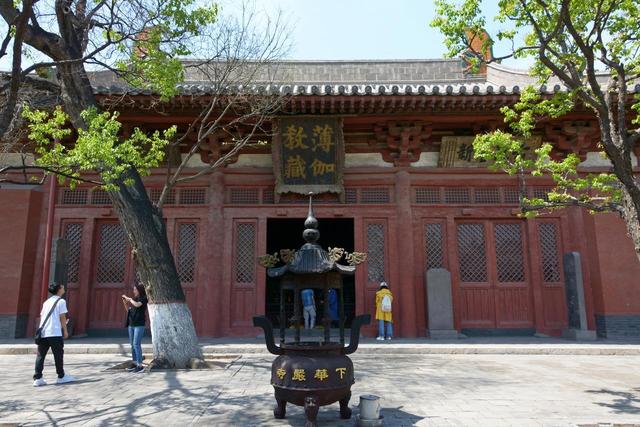 佛塔与藻井，这座晋北小城把古建玩明白了