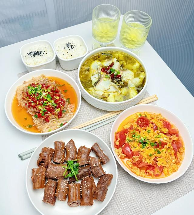 一周不重复的家常菜，吃得干净舒服，提供做菜灵感