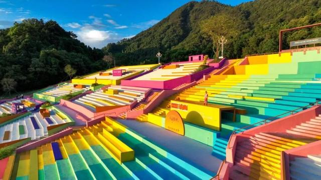 秋冬游热度持续“燃动”，庐山西海“旅游+”融合路径激活诗画胜境