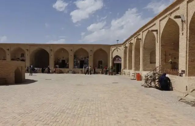 千年驿站“再就业”！伊朗打造枢纽，遏制农村人口迁移