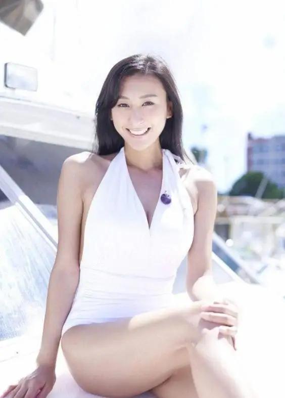 她因胸大被骂毁事业！转身跳探戈惊艳世界！网友：这身材是原罪？