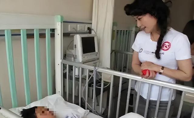 权色交易、陪睡上位	，她压根不沾边，简直是娱圈的一股“清流”