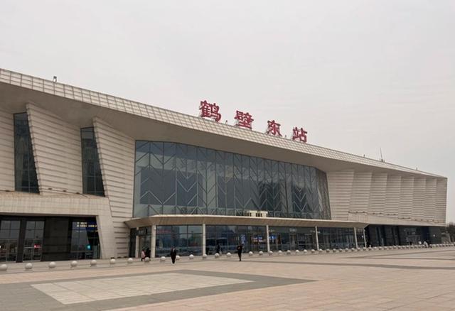 我是郑州人	，去了趟鹤壁，这三个疑问一直不明白，不问心痒痒