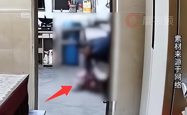 儿子暴打93岁母亲后续：因琐事发生口角，男子被抓获，女儿发声