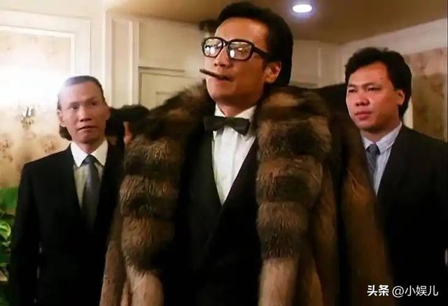 王菲也没想到，自己宝贝11年的男友谢霆锋，居然是个“扶妹魔”