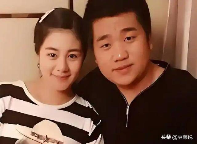 被赵本山养了11年，走红后嫁富豪却惨遭背叛，如今境遇令人意外