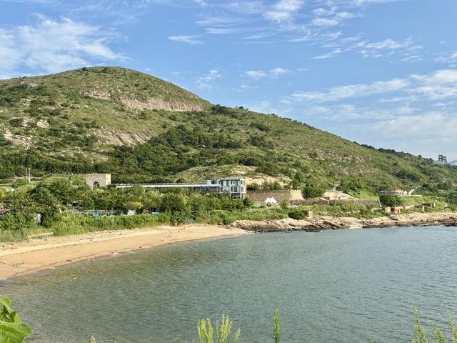 海阳琵琶岛影视基地景色：红色溯源（2）