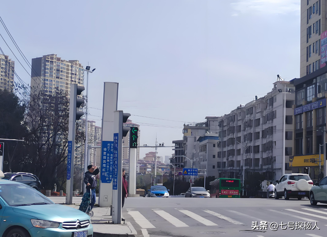 2018年，买英国优质男精子，生3个混血娃的山东女孩，如今怎样了
