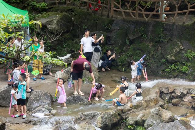 避暑天花板！去株洲阿勒泰解锁23℃的夏天