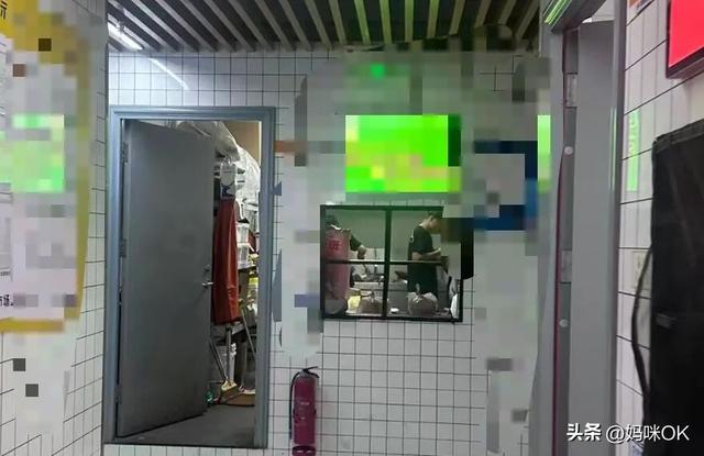 比起西贝，我在菜市场二楼见过的“隐秘角落”更让人意外…