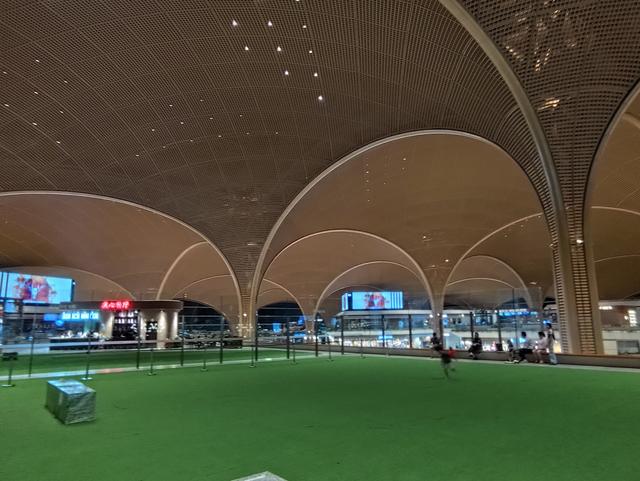 泰柬边境冲突未平，诈骗丑闻又发酵，柬埔寨旅游复苏路漫漫