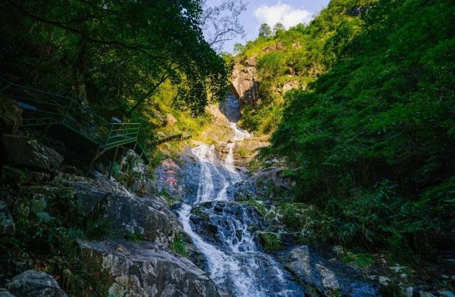 高铁1.5h！这座人少好玩无敌好吃的浙江名城，也免门票啦