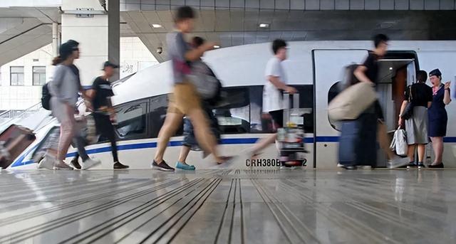 22万人离开吉林，29万人逃离湖南！人口大迁徙中，谁是最后赢家？