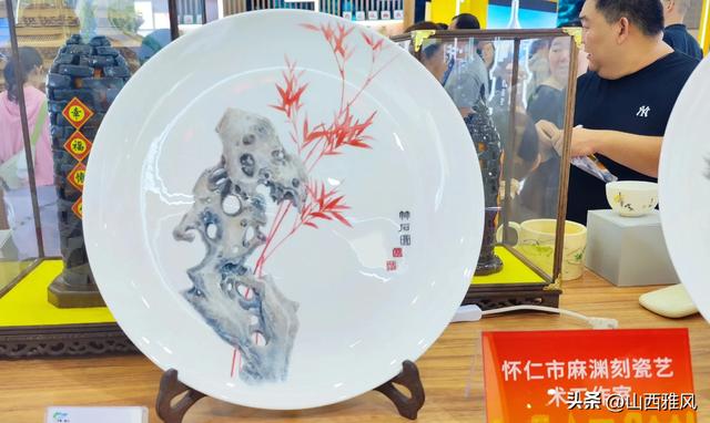 太原文博会文创“出圈”现场！拍到手机没电，每样都想带回家！