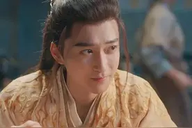 演完《人世间》周秉义，再演《锦囊妙录》操心的县丞，完全认不出图片