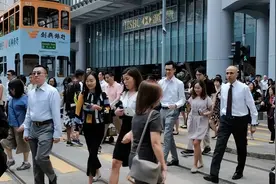 日薪1万！香港不体面却能赚大钱的工作，第1个你绝对想不到图片