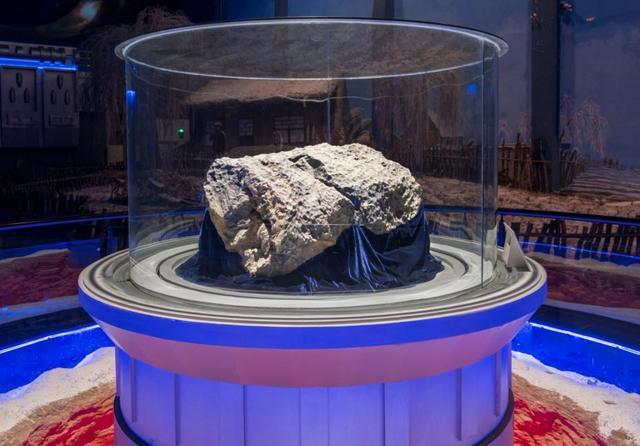 当肉夹馍邂逅锅包肉：双城共绘冰雪“丝路”新篇章