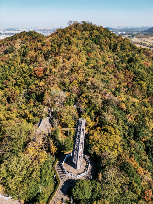 登高赏景！这些五彩山林秘境，等你来打卡