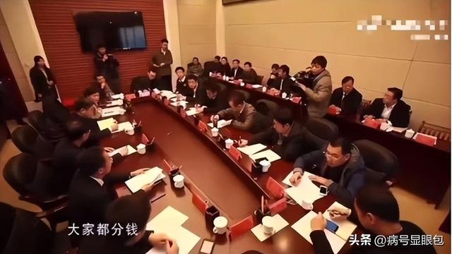 十年前贵州年轻县长硬刚王健林，要求留下5亿利润，现在如何了？