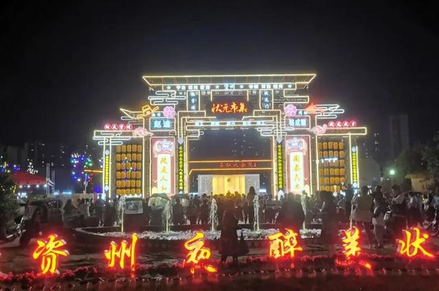 不敢想象周一的午后，走在沱江旁吹风有多舒服~