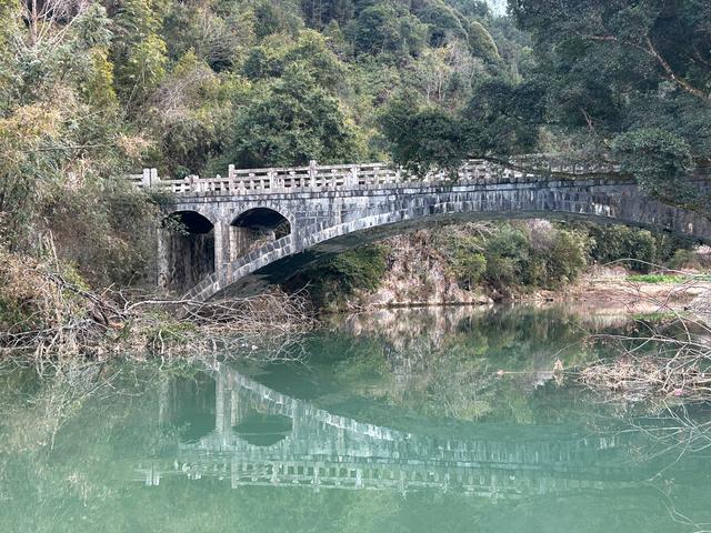 福建南靖土楼——田中赋、河坑土楼群