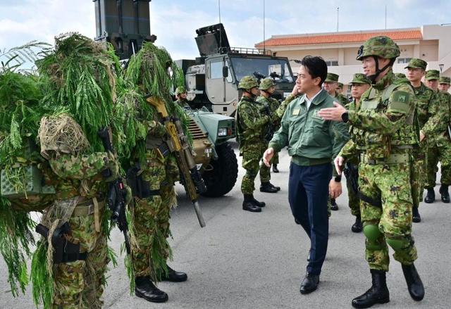 中国对日本“去军事化	”	，对日禁令立即生效，高市军国梦被彻底打碎