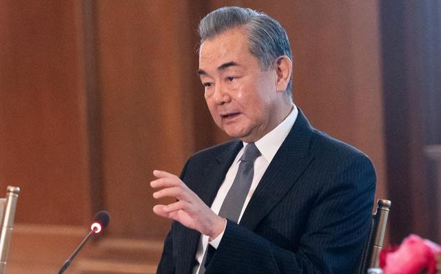 “加税潮”卷土重来？特朗普：除非中国答应美国一个条件，否则对华关税或提高到200%”；美决定对印加税50%