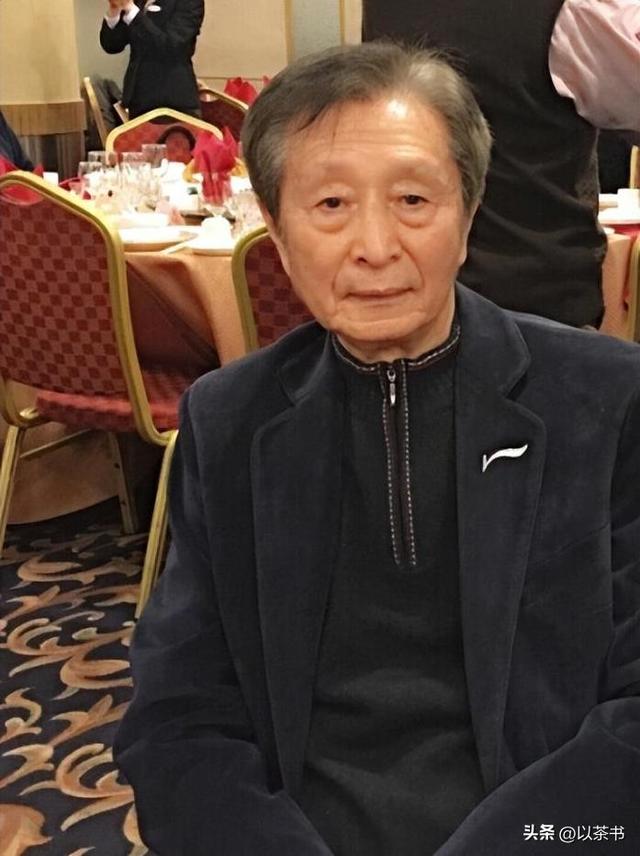 86岁宋世雄现状：定居北京老到认不出，托举儿女成才后却都在国外