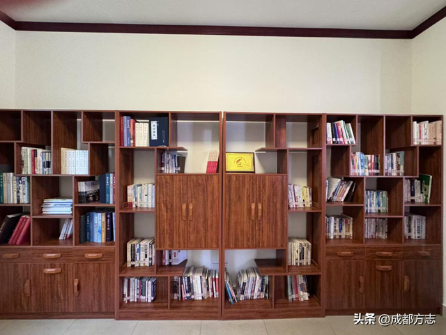 打卡成都微方志馆 | 温江区柳城街道北街社区微方志馆