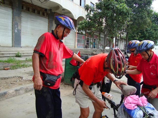 五十岁的我踏上新旅程 首骑单车(一)2010.9.23---26