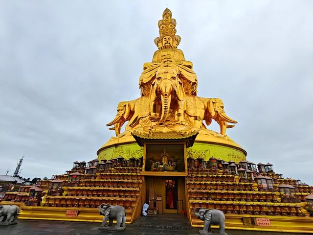 四川旅游：三到两佛山曲折纪行（图）