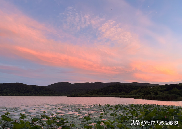 这个这江浙沪名湖太棒了，坐拥“西湖+太子湾”意境，超适合穷游