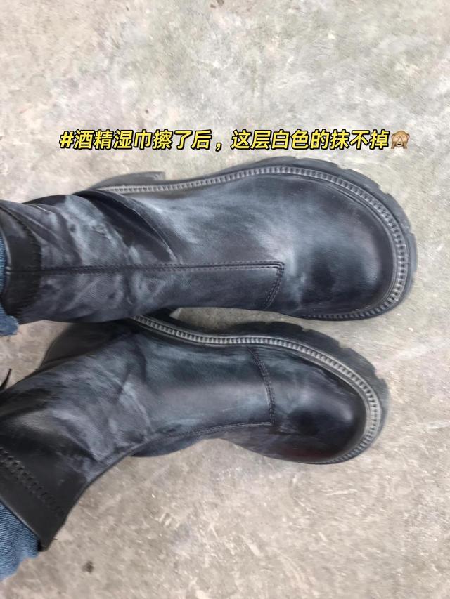 这6种东西千万别用酒精擦，一擦就“废”，很难修复！