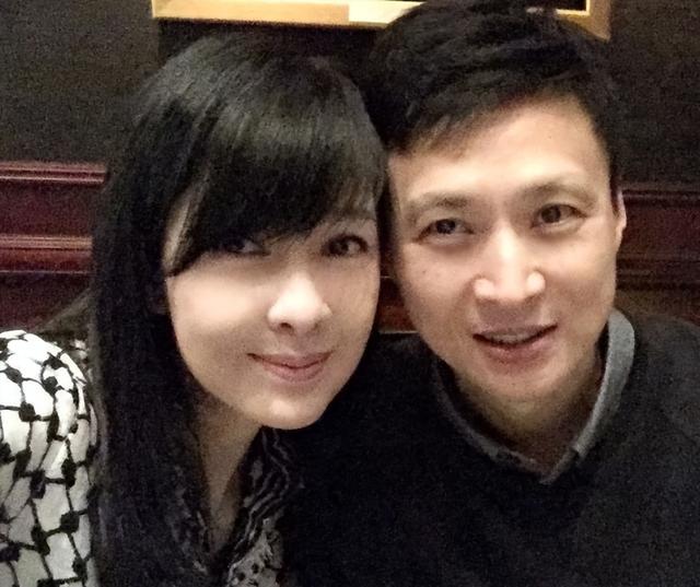 被戴8次绿帽子，3次被捉奸在床，这就是我们“玉女”守卫的爱情
